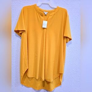 Women's casual blouse, Size Large